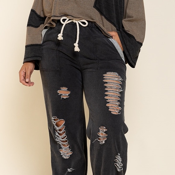 Gina's Bundle - Picture 2 of 9